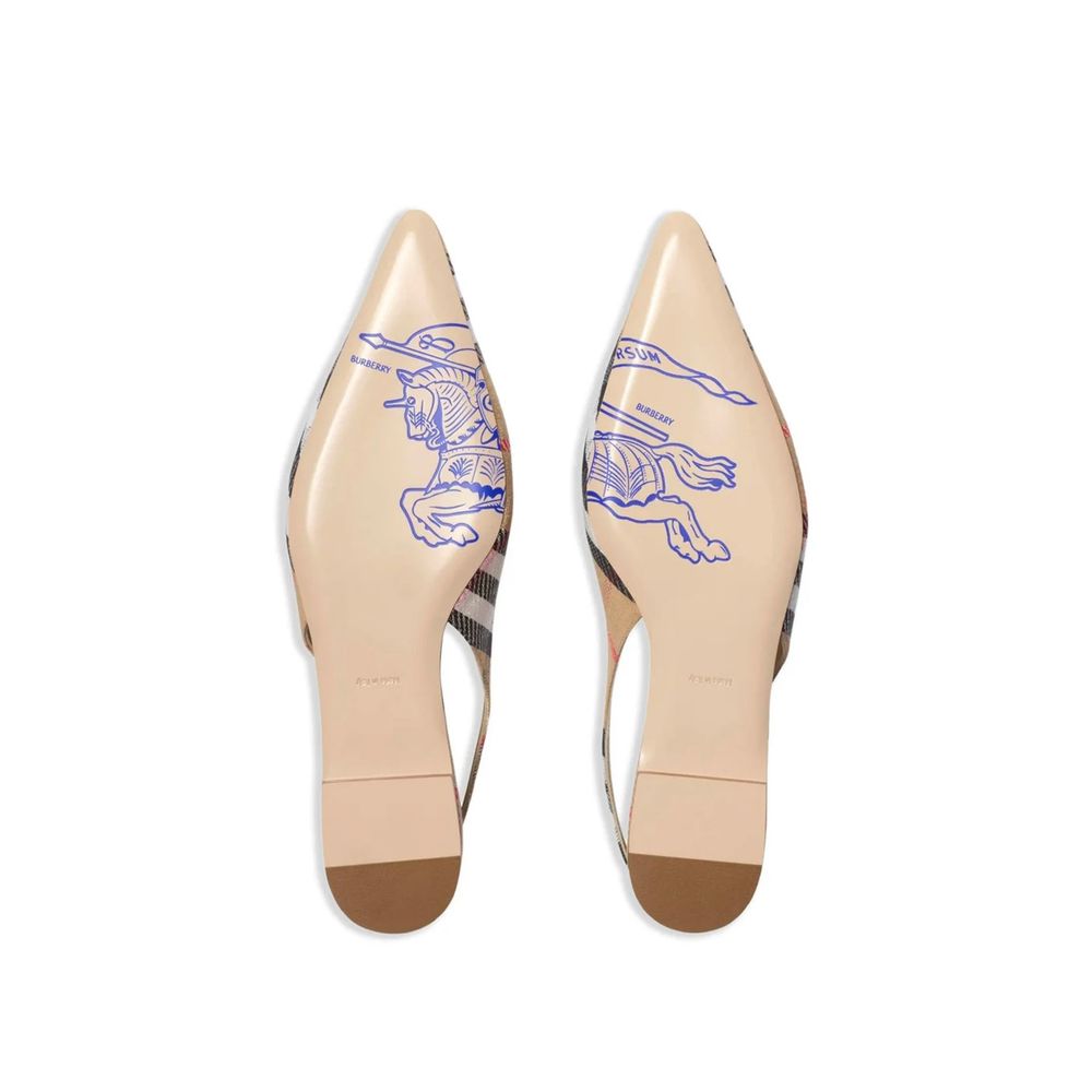 Burberry Ballerines en Tissu Marron
