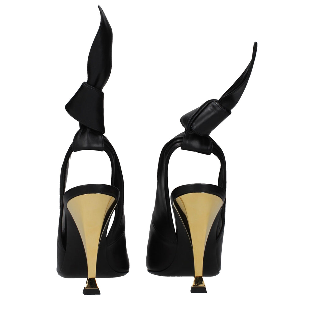 Escarpins à talons hauts en cuir noir Givenchy