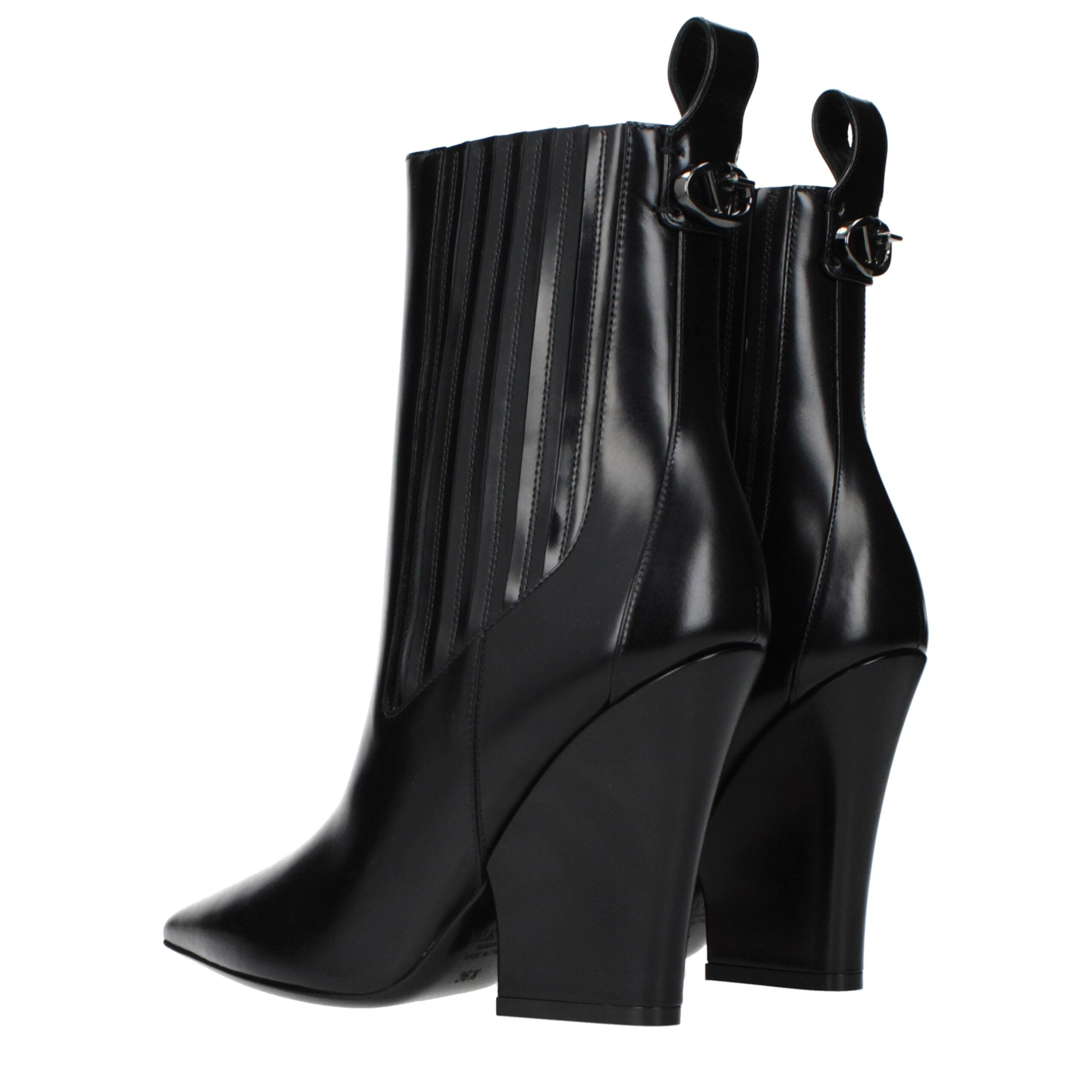 Bottines Valentino Garavani en cuir noir